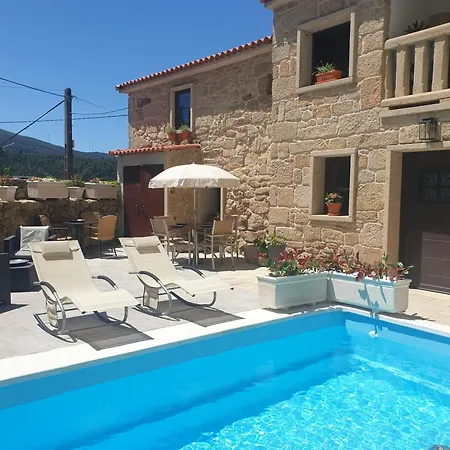 Pedras Vellas 4*